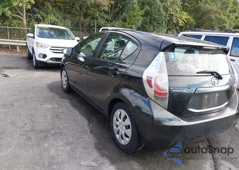 2012 Toyota Prius C Two z USA, uszkodzony, nr VIN JTDKDTB30C1503015